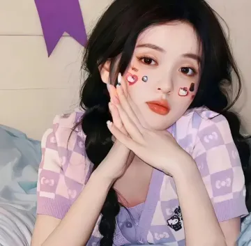 梁女士